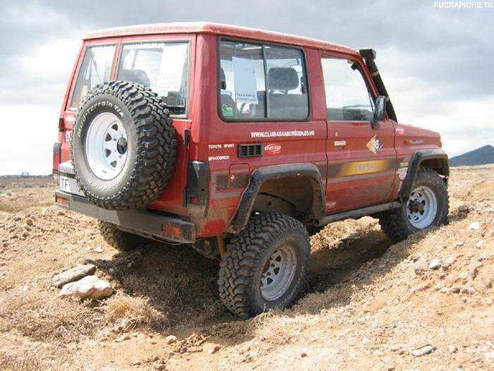 Toyota Land Cruiser LJ70 4x4